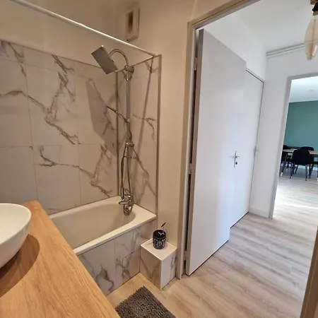 Appartement Cosy Oloron, Aux Pieds Des Pyrenees Et De L'Atlantique! Exterior photo