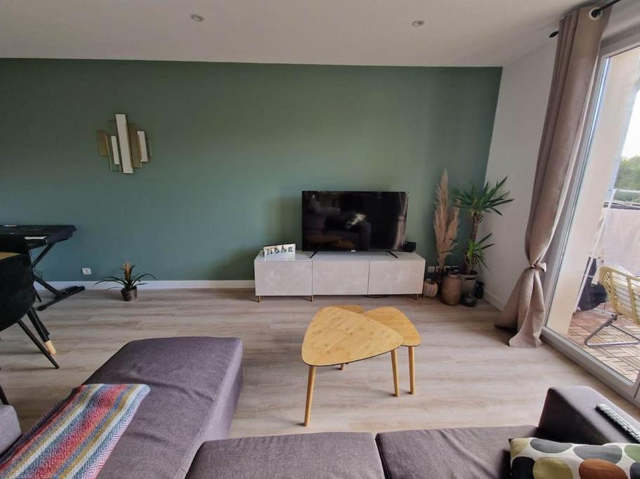 Cosy Oloron, Aux Pieds Des Pyrenees Et De L'atlantique!